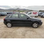 AUDI A3 (8L) AUDI A3 (8L) '2001 1.8 AMBIENTE AZUL 1999