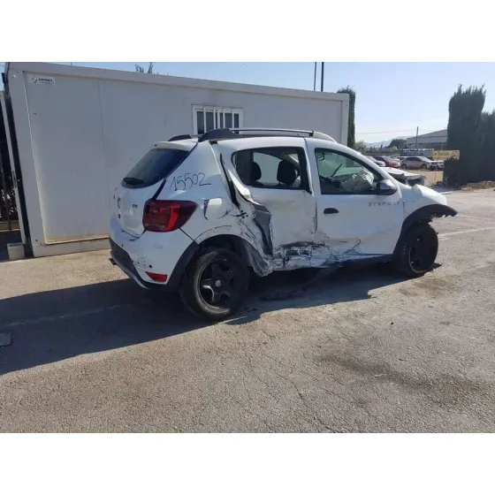 DACIA SANDERO '2019 STEPWAY BLANCO