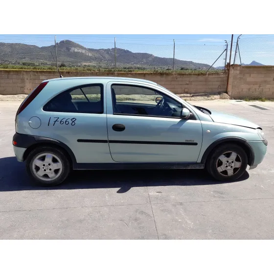 Opel CORSA C (X01) 2000
