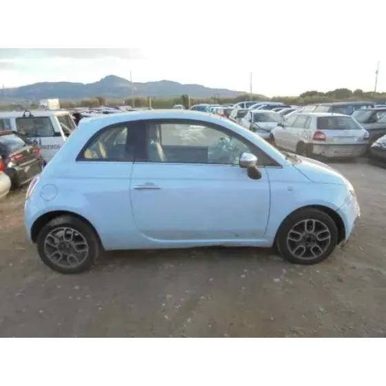 FIAT NUOVA 500 (150) '2009 LOUNGE BLANCO AZULADO