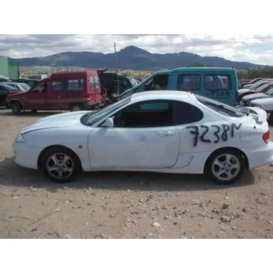 HYUNDAI COUPE (RD) '2001 1.6 FX BLANCO