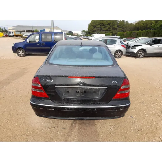 Mercedes-Benz CLASE E (W211) 2002