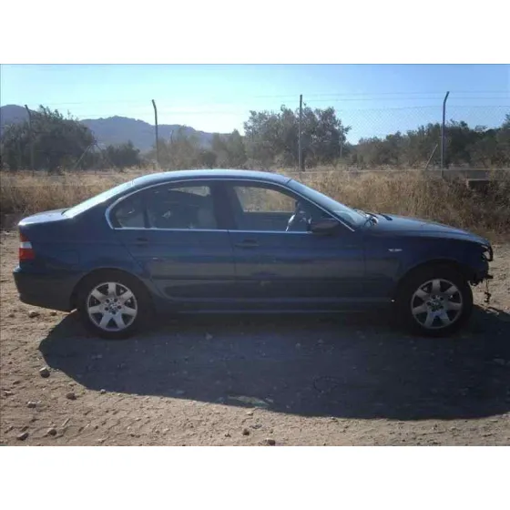 BMW SERIE 3 BERLINA (E46) '2001 320D AZUL