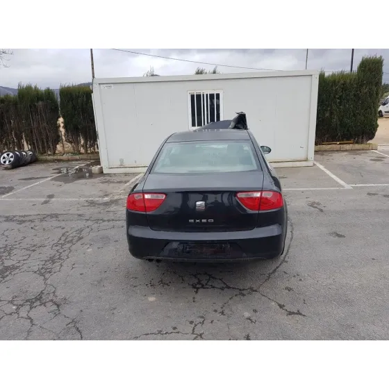 SEAT EXEO BERLINA (3R2) '2009 REFERENCE NEGRO