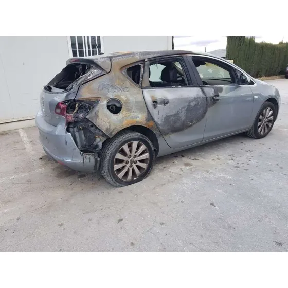 OPEL ASTRA J LIM. '2014 EXCELLENCE GRIS
