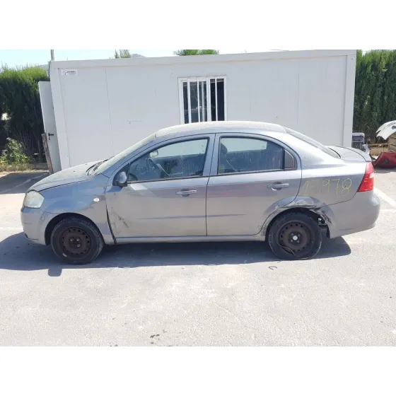 CHEVROLET AVEO '2006 LS GRIS