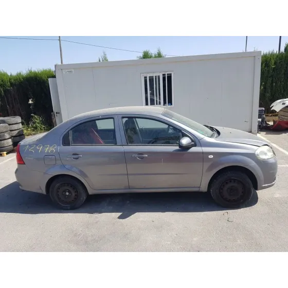 CHEVROLET AVEO '2006 LS GRIS