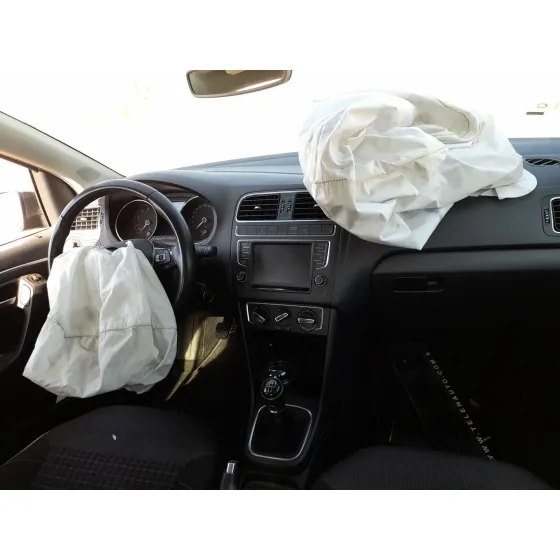 Volkswagen POLO V (6R1, 6C1) 2014