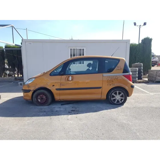 PEUGEOT 1007 '2005 DOLCE DORADO