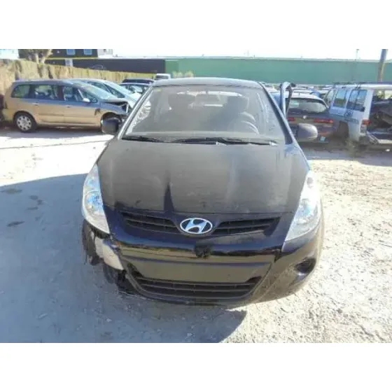 HYUNDAI I20 '2011 CLASSIC NEGRO