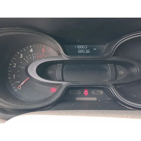 Renault TRAFIC III AUTOBUS (JG_) 2014