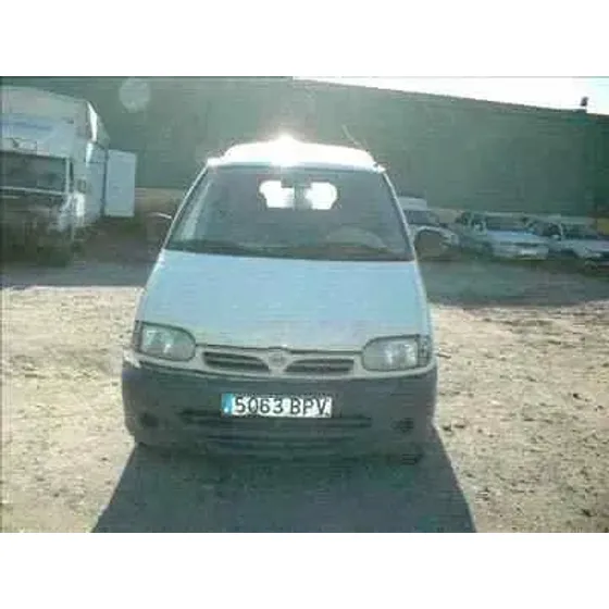 NISSAN VANETTE CARGO (HC23) '1992 2.3 DIESEL BLANCO