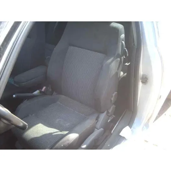 VOLKSWAGEN GOLF IV BERLINA (1J1) '2000 GTI GRIS