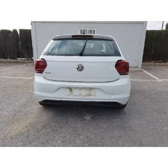 VOLKSWAGEN POLO '2019 BEATS BLANCO