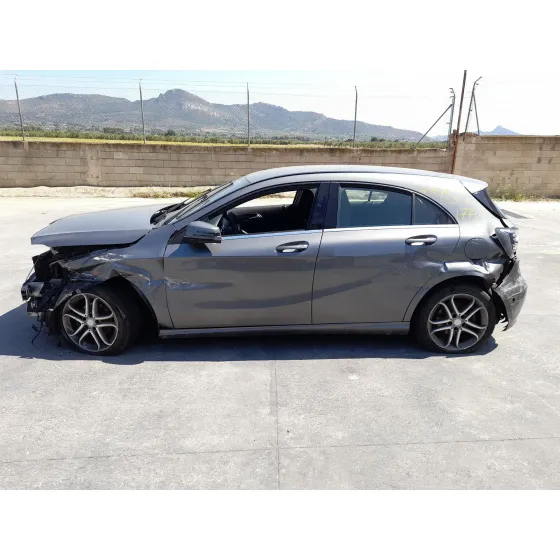 Mercedes-Benz CLASE A (W176) 2012