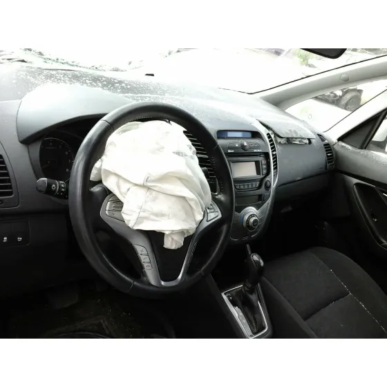 HYUNDAI IX20 '2016 GLS STYLE BLANCO