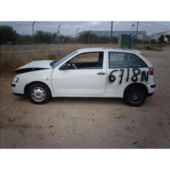 SEAT IBIZA (6K1) '1999 SELECT BLANCO