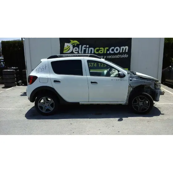 DACIA SANDERO '2019 STEPWAY BLANCO
