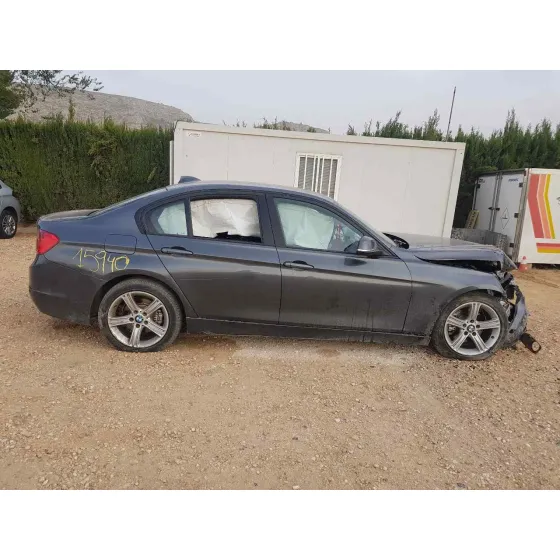BMW SERIE 3 LIM. (F30) '2014 320 D GRIS OSCURO