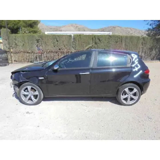 ALFA ROMEO 147 (190) '2007 1.9 JTD 150 Q2 NEGRO