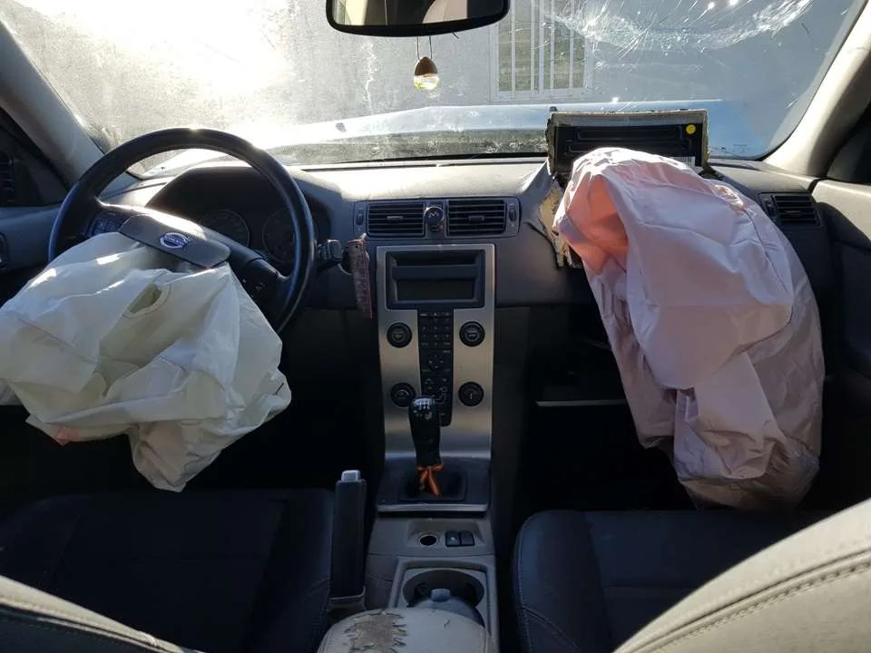 VOLVO S40 BERLINA '2005 2.0 D MOMENTUM BLANCO