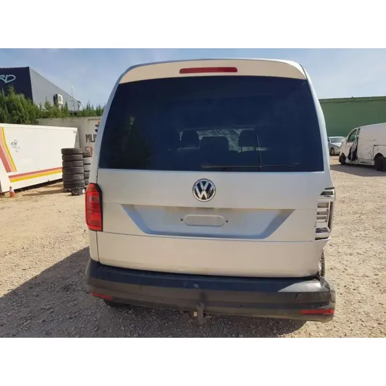 VOLKSWAGEN CADDY OCIO '2016 TRENDLINE BMT GRIS