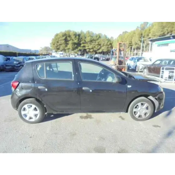 DACIA SANDERO '2012 AMBIANCE NEGRO