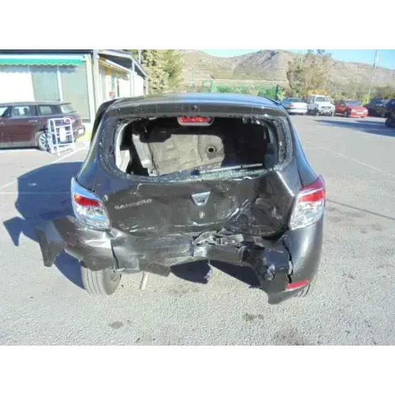 DACIA SANDERO '2012 AMBIANCE NEGRO