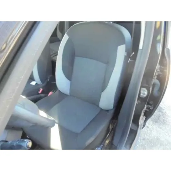 DACIA SANDERO '2012 AMBIANCE NEGRO