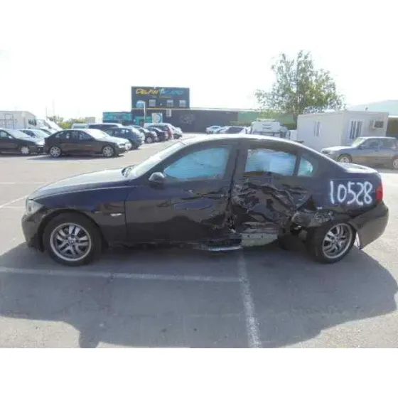BMW SERIE 3 BERLINA (E90) '2006 320D NEGRO