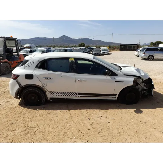 Renault MEGANE IV HATCHBACK (B9A/M/N_) 2015