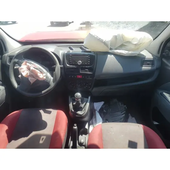 FIAT DOBLO '2014 POP ROJO