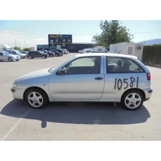 SEAT IBIZA (6K1) '2001 STELLA GRIS