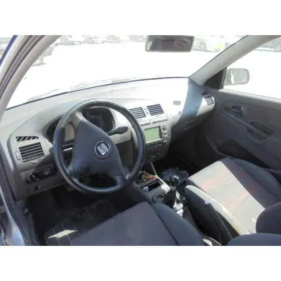 SEAT IBIZA (6K1) '2001 STELLA GRIS