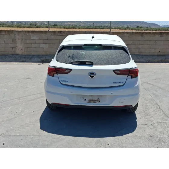 Opel ASTRA K (B16) 2015