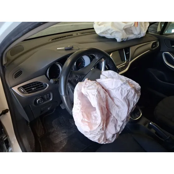 Opel ASTRA K (B16) 2015