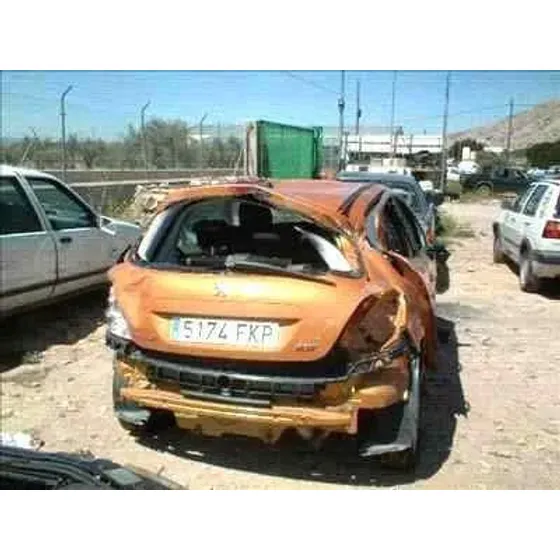 PEUGEOT 207 '2006 CONFORT DORADO