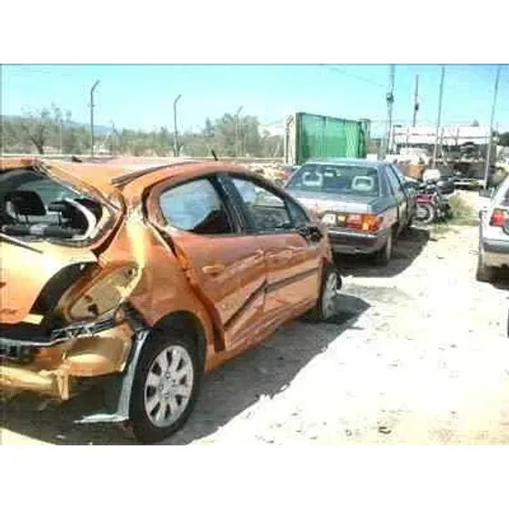 PEUGEOT 207 '2006 CONFORT DORADO