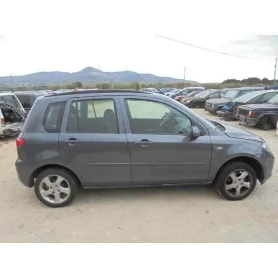 MAZDA 2 BERLINA (DY) '2004 1.6 SPORTIVE (74KW) GRIS OSCURO