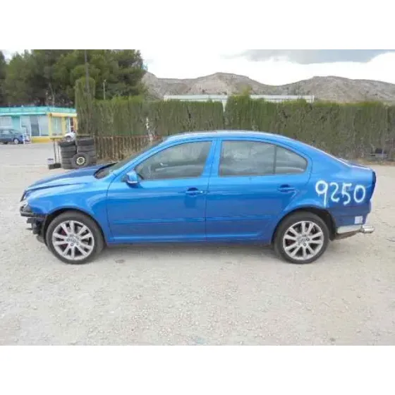 SKODA OCTAVIA BERLINA (1Z3) '2006 RS AZUL