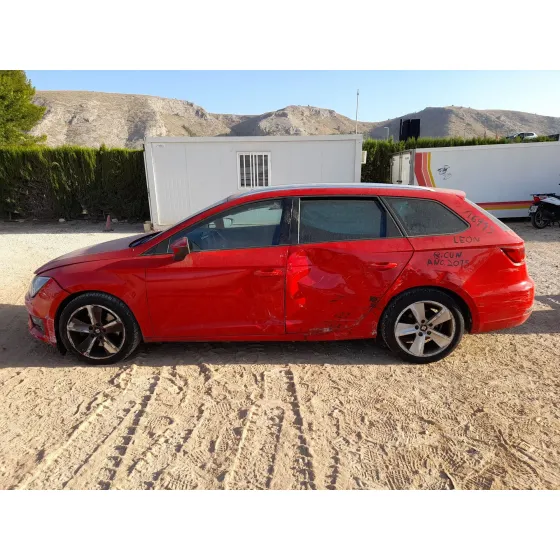 Seat LEON ST (5F8) 2013