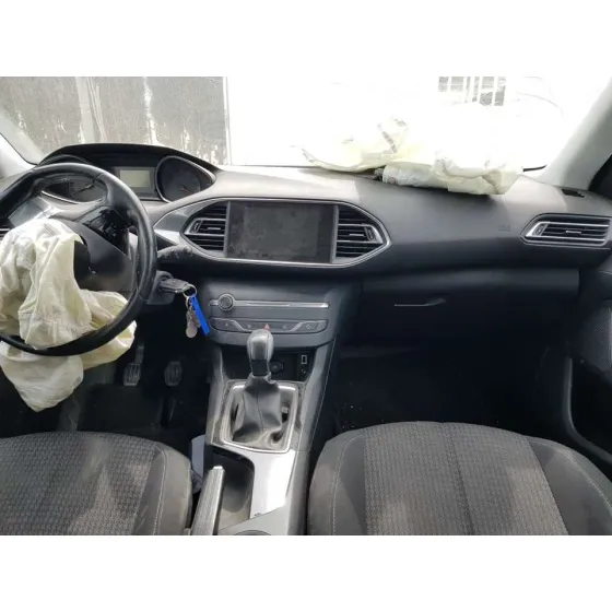 PEUGEOT 308 '2017 STYLE BLANCO