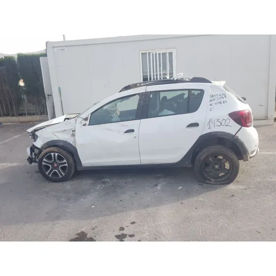 DACIA SANDERO '2019 STEPWAY BLANCO