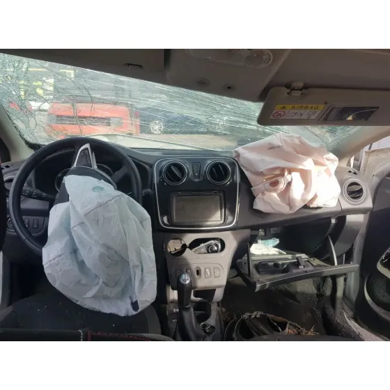 DACIA SANDERO '2019 STEPWAY BLANCO