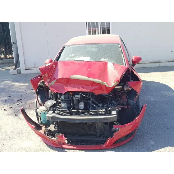 SEAT LEON (1P1) '2011 REFERENCE ROJO