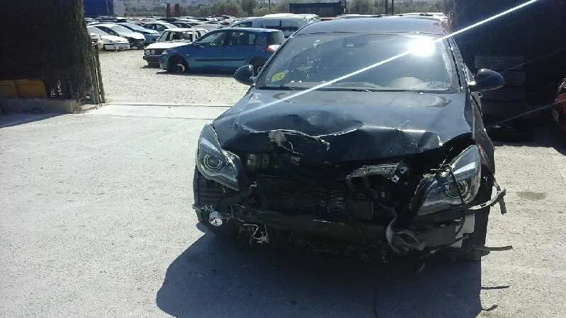 OPEL INSIGNIA BERLINA '2015 EXCELLENCE NEGRO