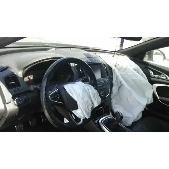OPEL INSIGNIA BERLINA '2015 EXCELLENCE NEGRO