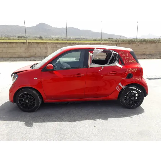 Smart FORFOUR HATCHBACK (453) 2017
