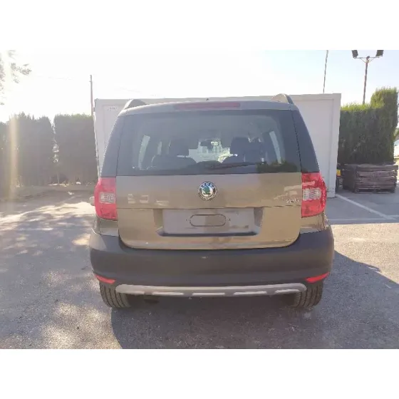 SKODA YETI '2011 EXPERIENCE MARRON