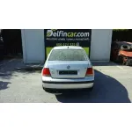 VOLKSWAGEN BORA BERLINA (1J2) '2002 CONCEPTLINE GRIS PLATA